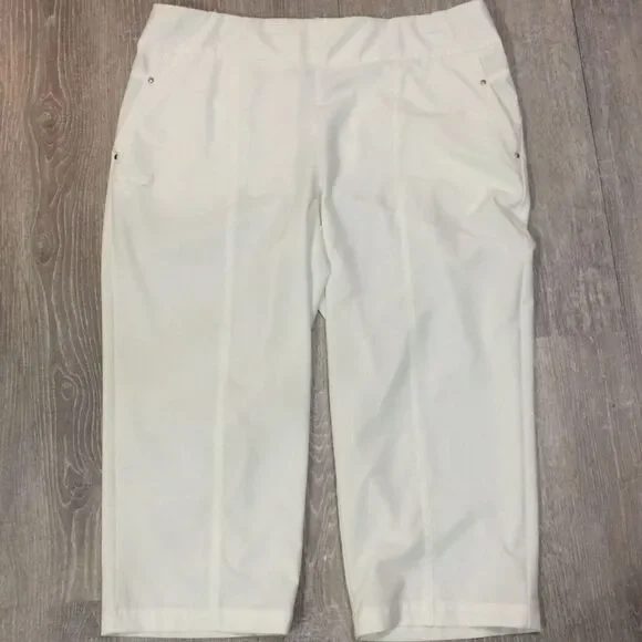 Chico's Zenergy Golf White Cropped Pants Size 2 Lightweight Stretch Activewear - Picture 1 of 4